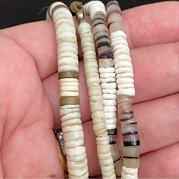 2 Natural Sea Shell Beads Boho Puka Shell Necklace - Picture 8 of 11